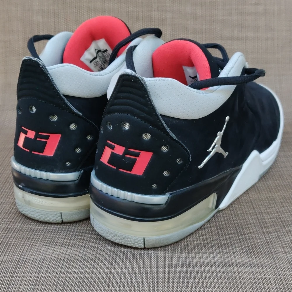 Jordan BigFund GSSize 4.5Y Big Kids SneakersColor Black/Metallic Silver/…